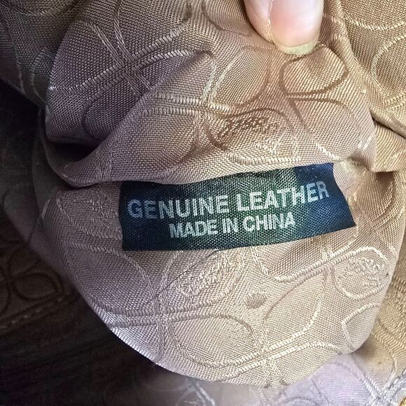 Fossil Genuine Leather Crossbody Shoulder Bag Tan Brown Boho Casual Purse - Picture 15 of 15